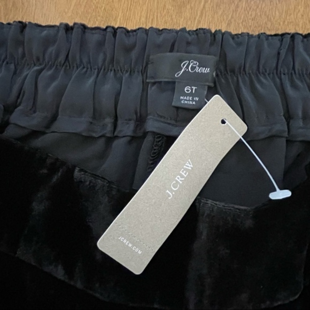 J. Crew Women's Black Pull On Easy Pants Velvet 6T